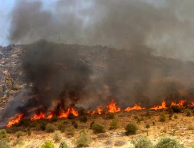 Υπό έλεγχο η φωτιά στο Κορωπί